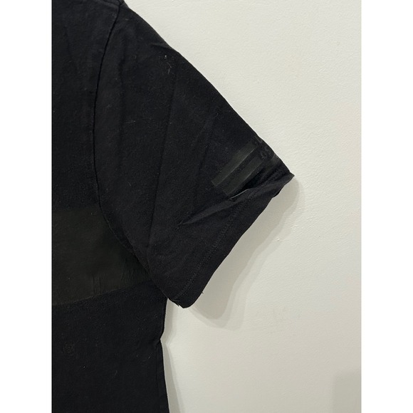 GUESS Mens Black Short Sleeve Crew Neck T Shirt Size Small Logo Print Casual - Picture 2 of 4